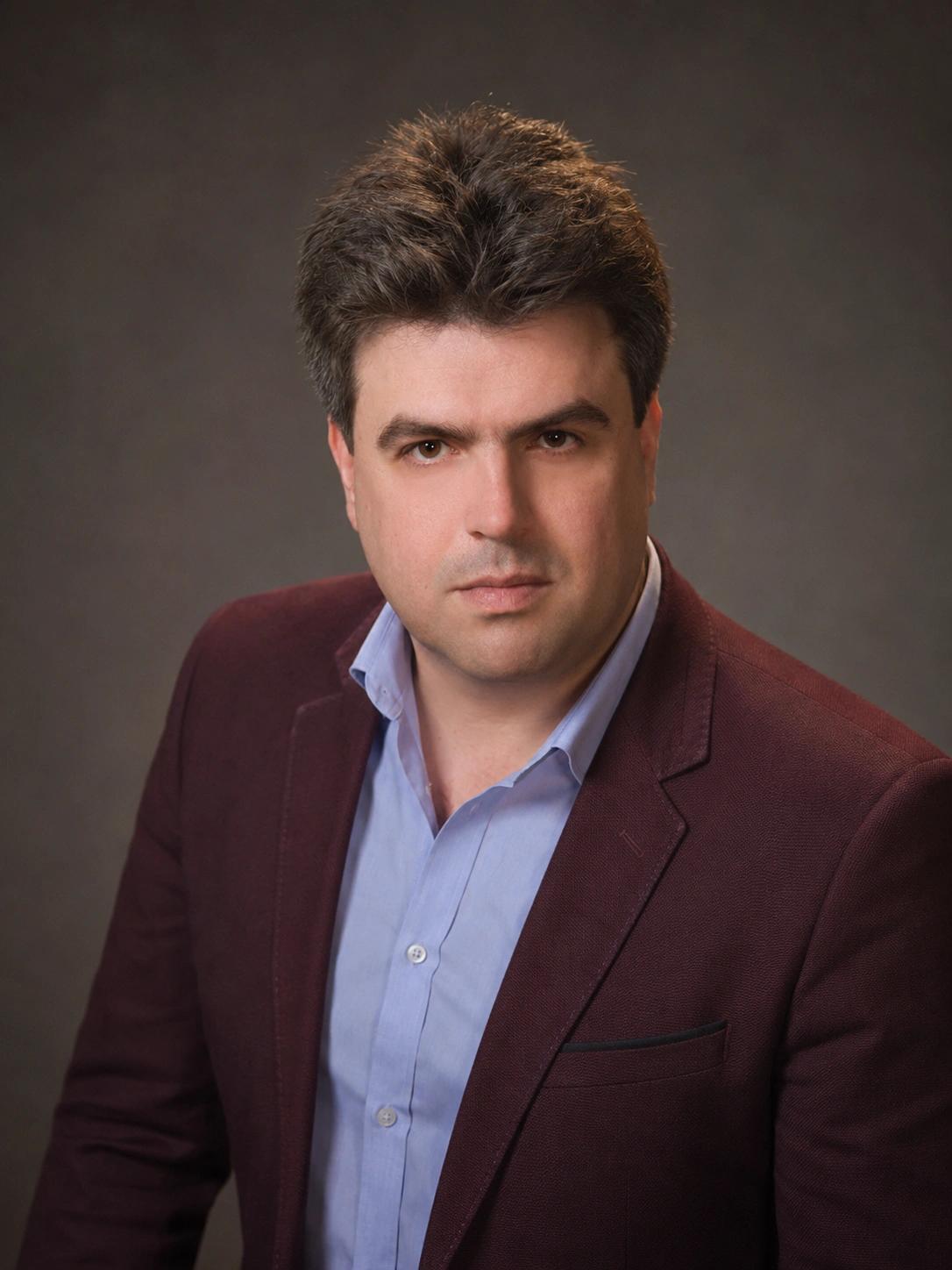 Фоменко Михаил Геннадьевич — Заслуженный артист России