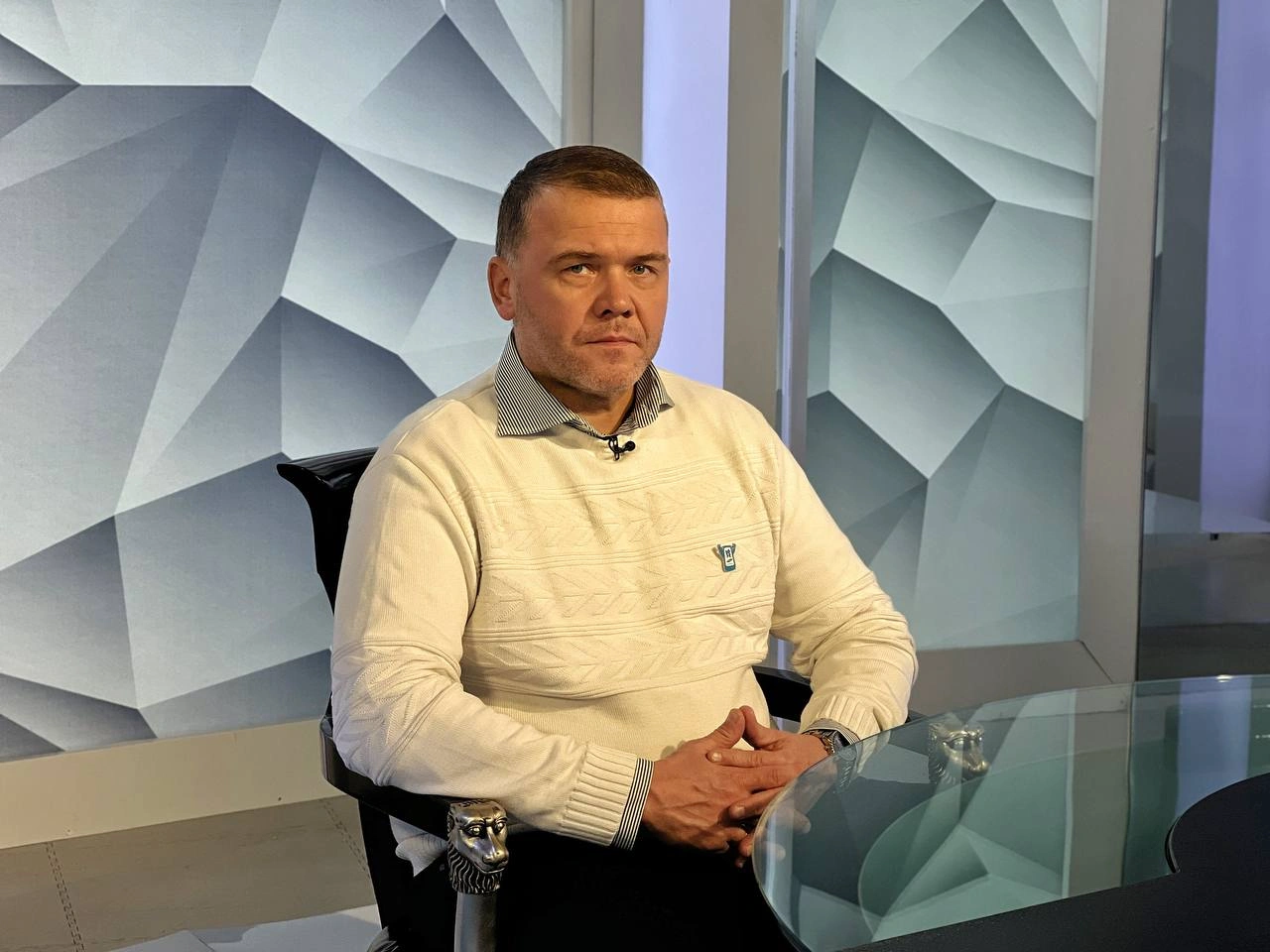 Виктор Низовой